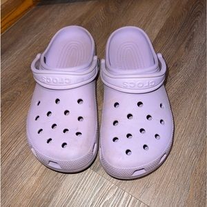 Purple crocs woman’s size 9
